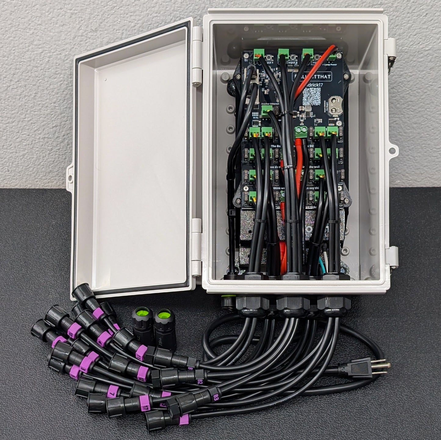 Cosmic Pro-Series prebuilt controller powered by the Baldrick17 board.